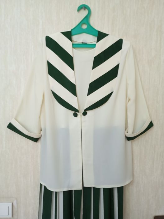 Двойка костюм нарядный