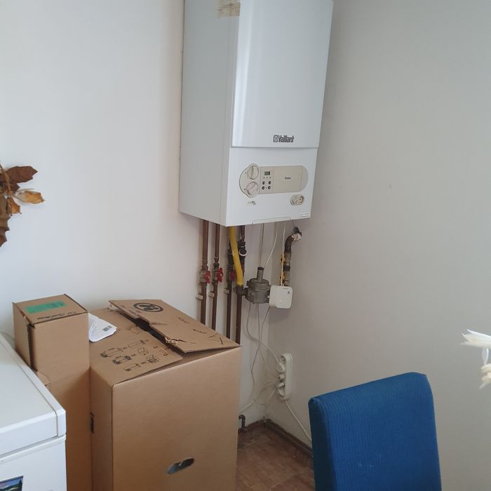 Centrala  Waillant in stare buna de functionare  o schimb pentru ca  am cumpatat  alta  prin condensatie  .
