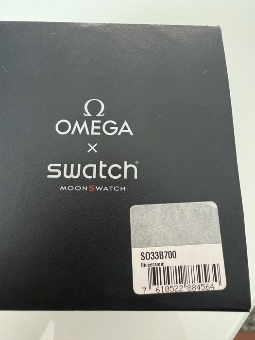 Swatch & Omega Moonswatch black Snoopy