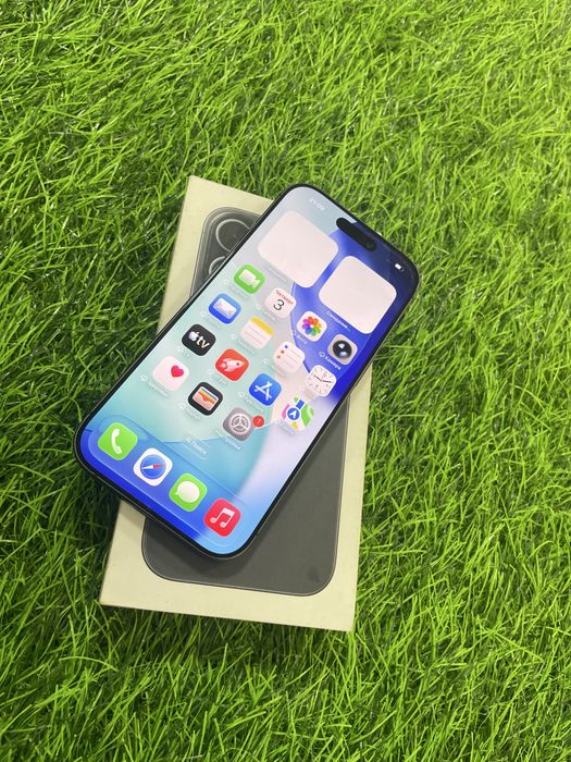 Смартфон Apple iPhone 17