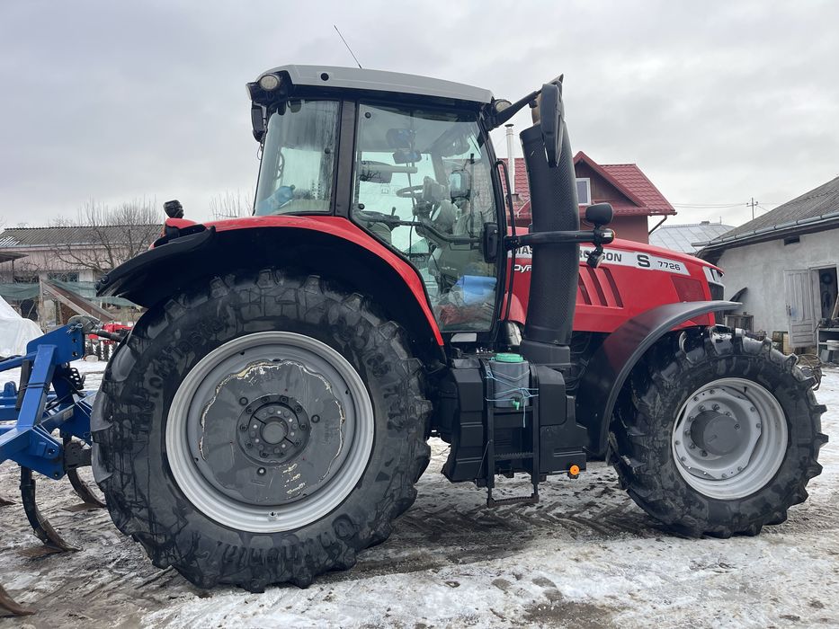 Massey Ferguson 7726S