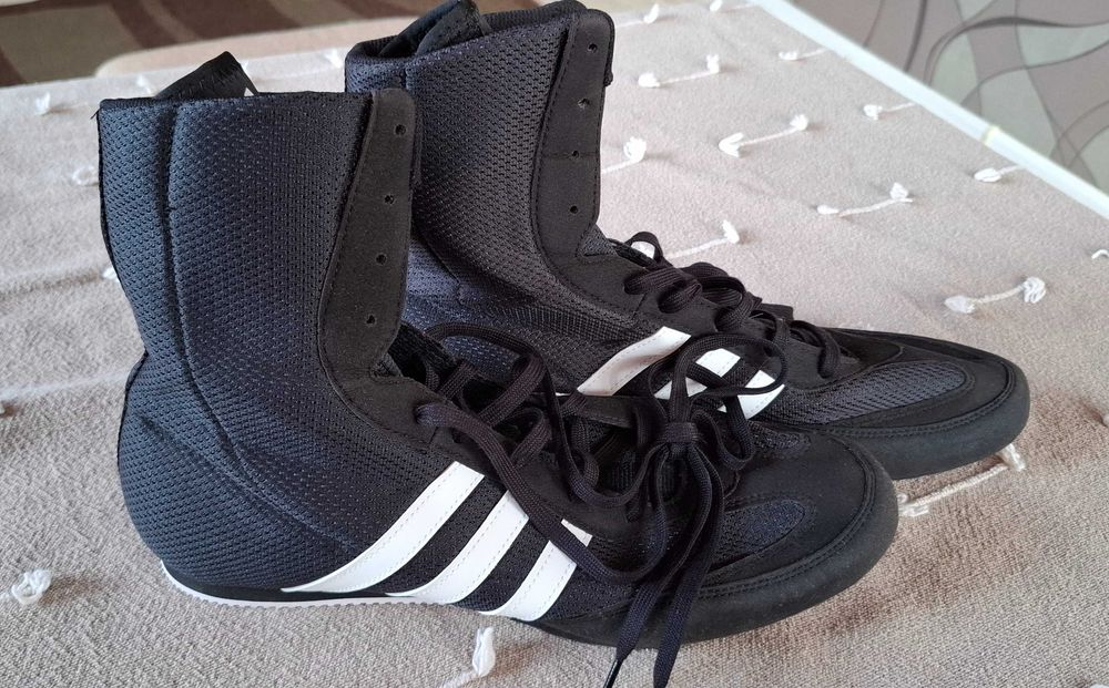 ADIDAS® обувки за бокс Box hog II