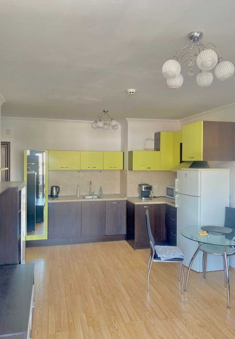 Дава се под наем Двустаен апартамент в Свети Влас - 53 кв.м за 40.8 € - Снимка #3