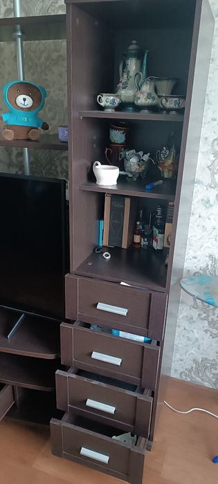 Стенка в гостинную