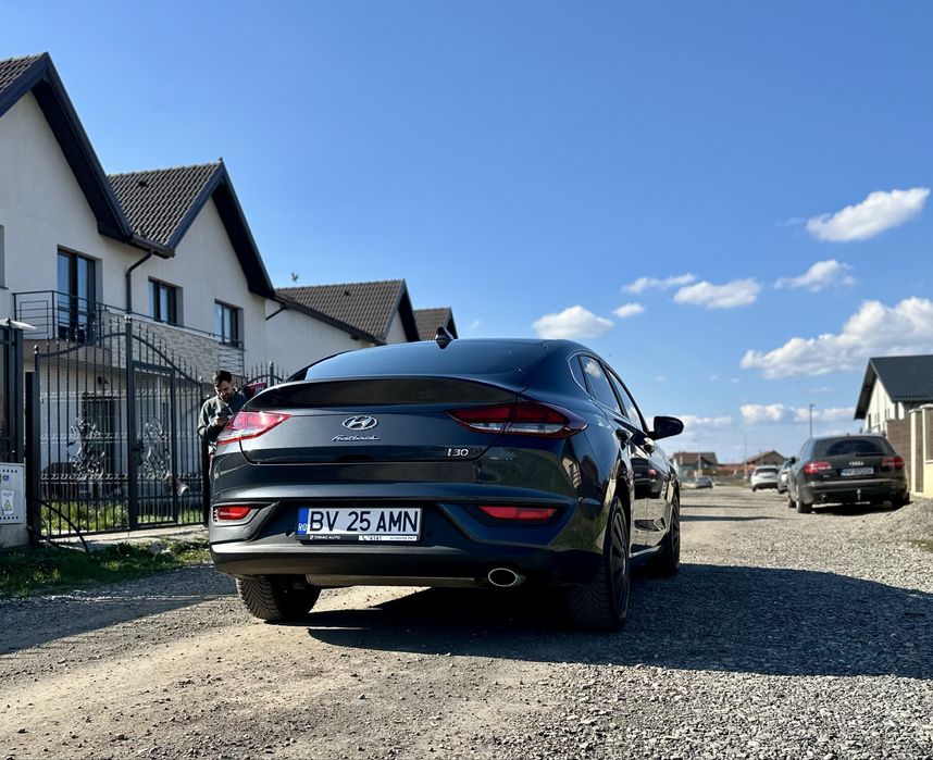 Hyundai i30 fastback