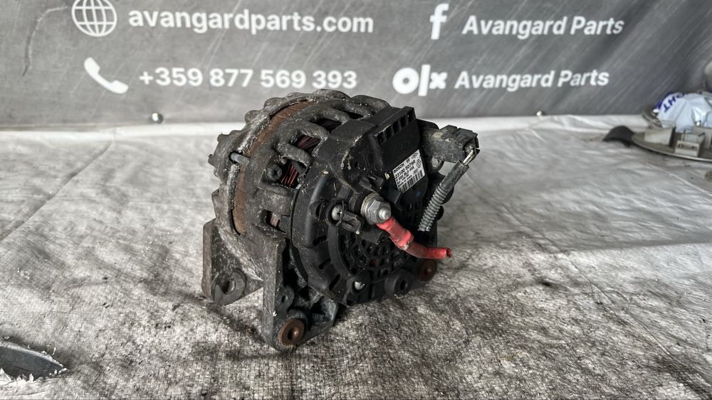 Dacia Sandero 0.9 бензин алтернатор