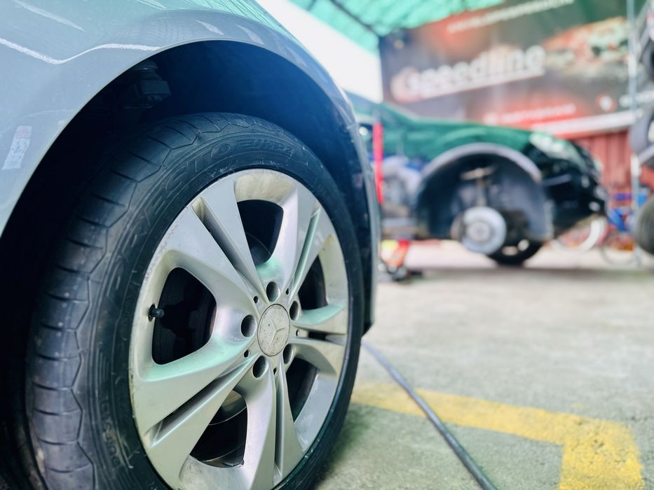 Jante / Anvelope / Vulcanizare / Depozit / Hotel Anvelope | Pirelli