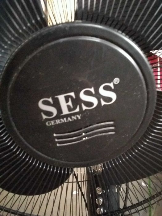 Вениилятор напольный sess,бу