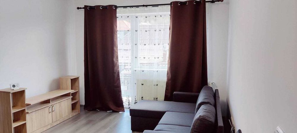 Închiriem apartament cu 2 camere, suprafață 65 mp, in centrul comunei Crișeni ( bloc nou  lângă primărie), la doar 2 km de Zalău!