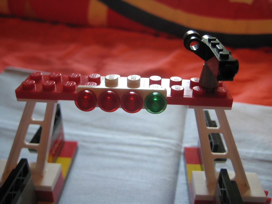 LEGO Shell V -Финална линия и подиум (40194)