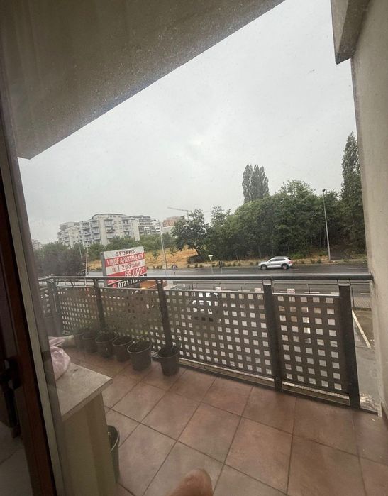 Proprietar vand apartament 2 camere (2 loc parcare) Timisoara