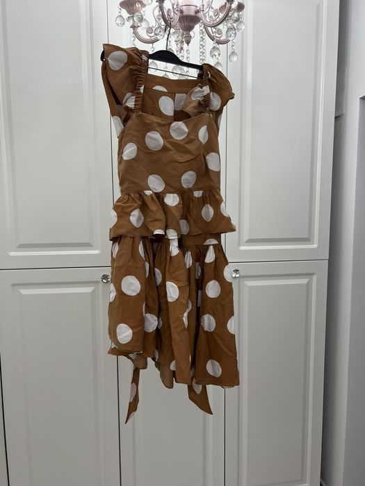 Vand costum cu buline