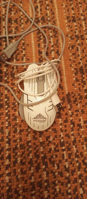 Продается клавиатура с мышкой