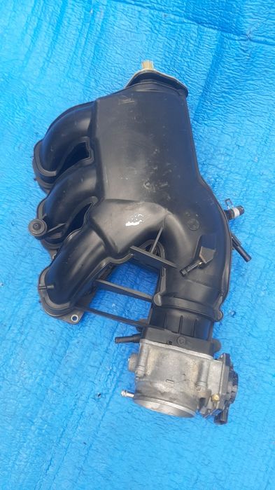 Впускной колектор 2GR-FE TAYOTA 3.5