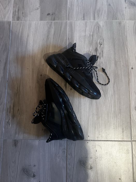 Versace Chain Reaction