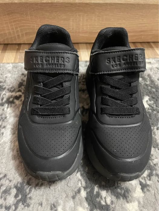 Adidasi fetite Skechers marimea 28,5