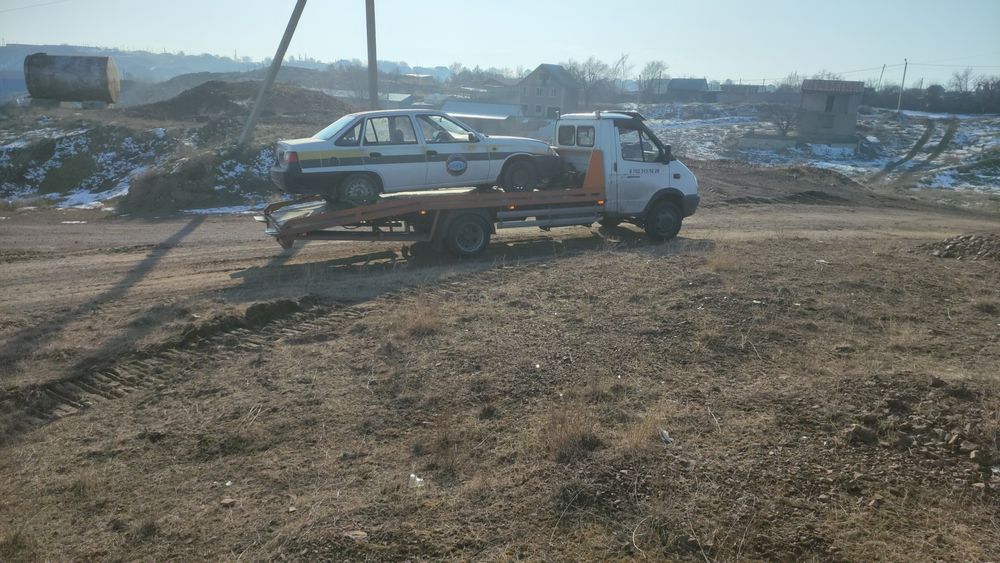 Услуги эвакуатора 24/7