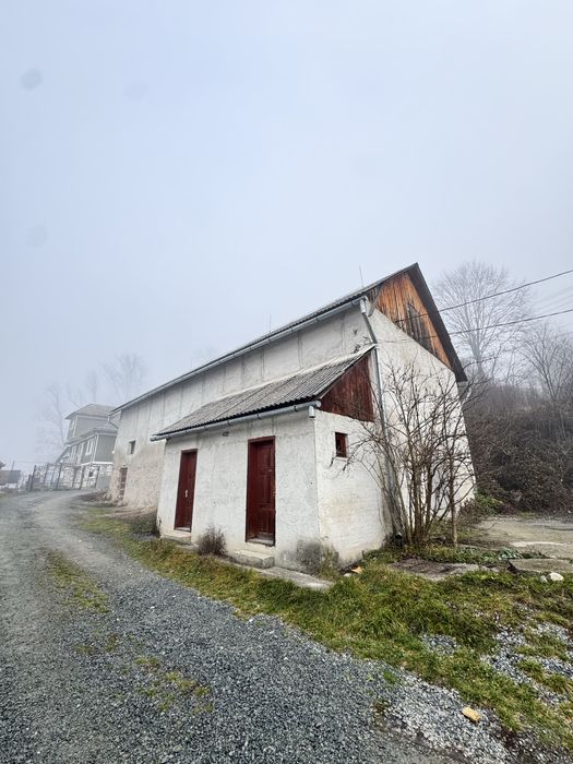 Vand casa ( fosta berarie) din localitatea abrud