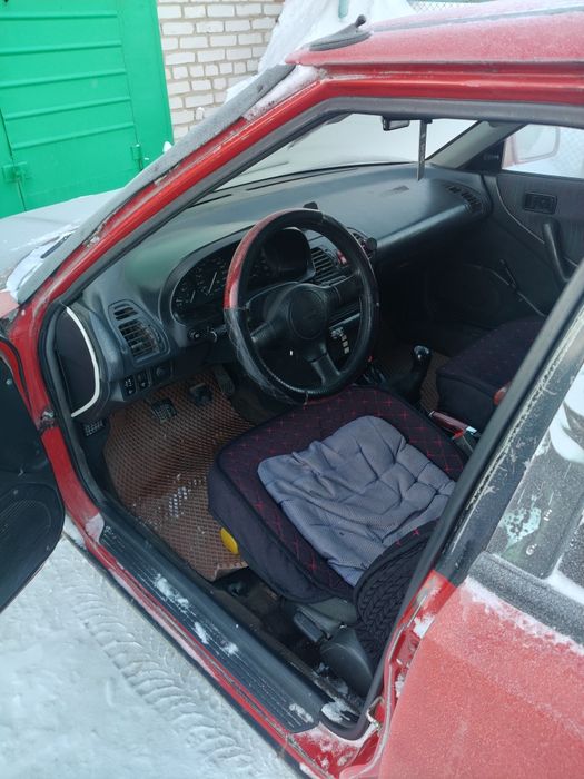 Продам Мазду 323