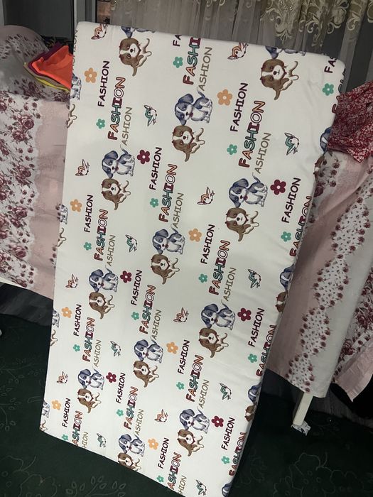 Detskıy matras ortopediyskıy ishlatilnmagan.