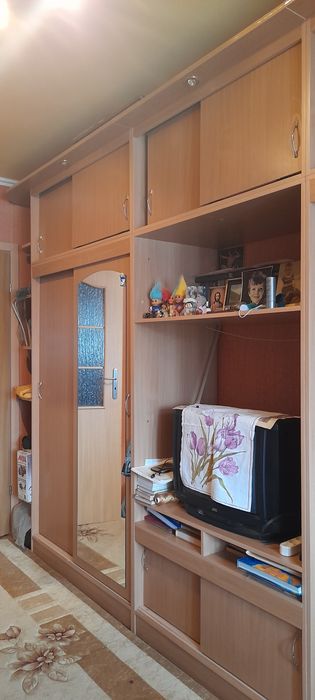 Продам стенку 4м