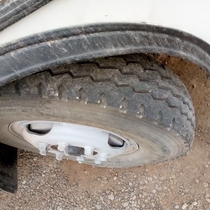 Paz aftobuz sotiladi