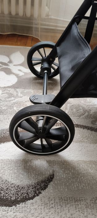 Cărucior de copii