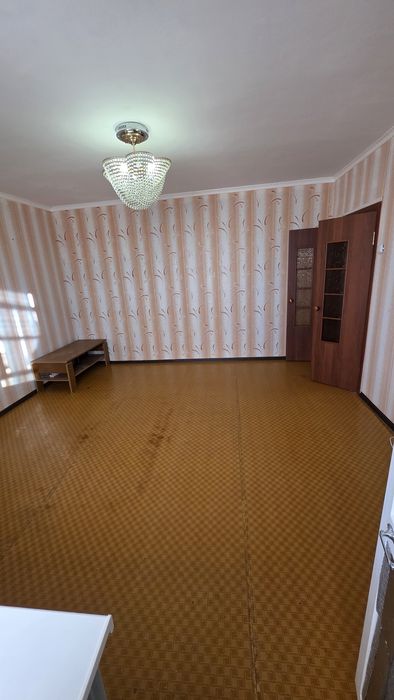 Продается 2-комн (6-85, 7 этаж)