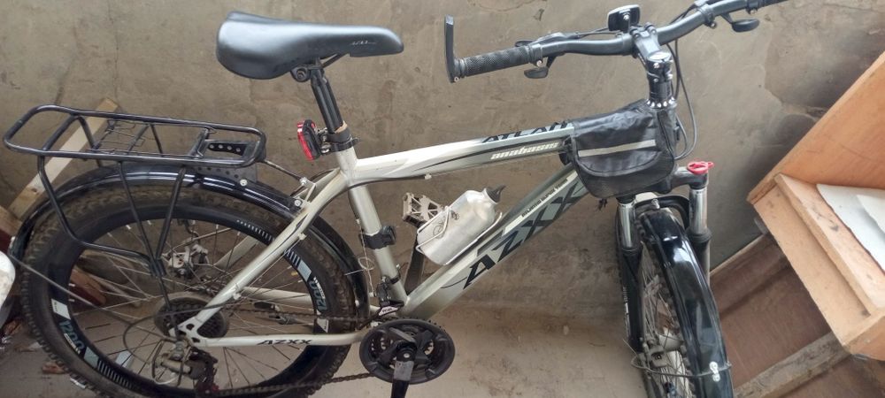 Velosiped sotiladi holati yaxshi