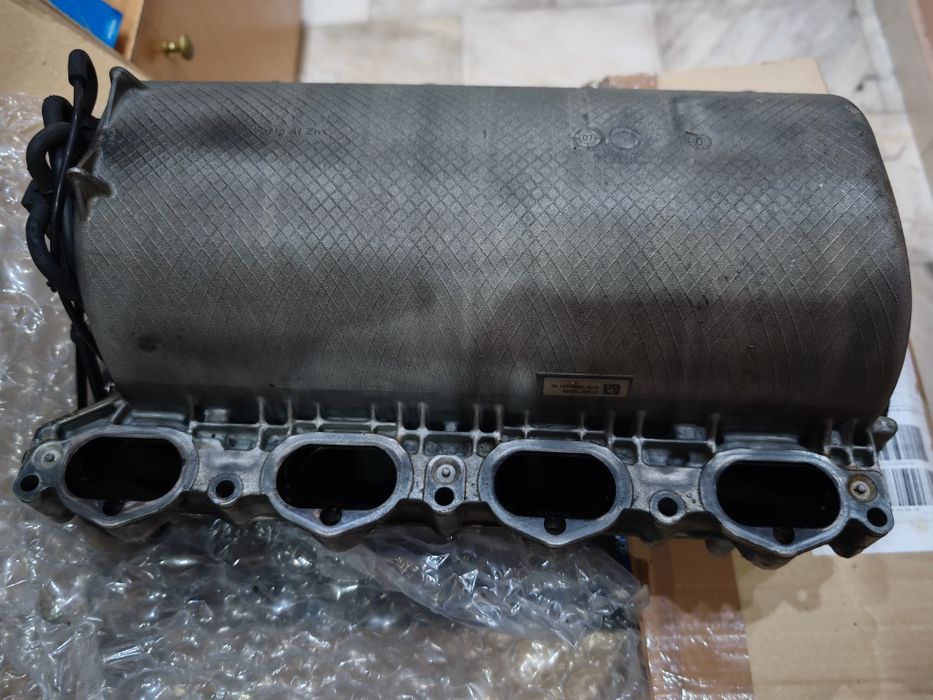 Всмукателен колектор M273