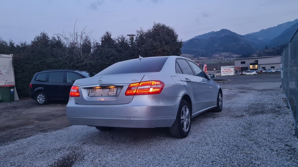 Vând Mercedes-Benz E-Class W212 2.2 CDI