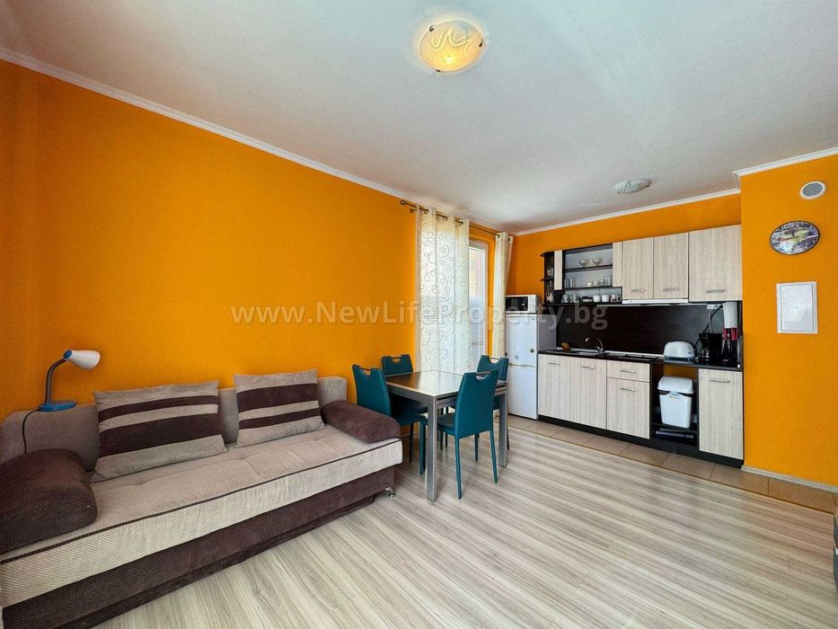 Продава се Двустаен апартамент в к.к. Слънчев бряг - 62 кв.м за 1081 €/кв.м - Снимка #6