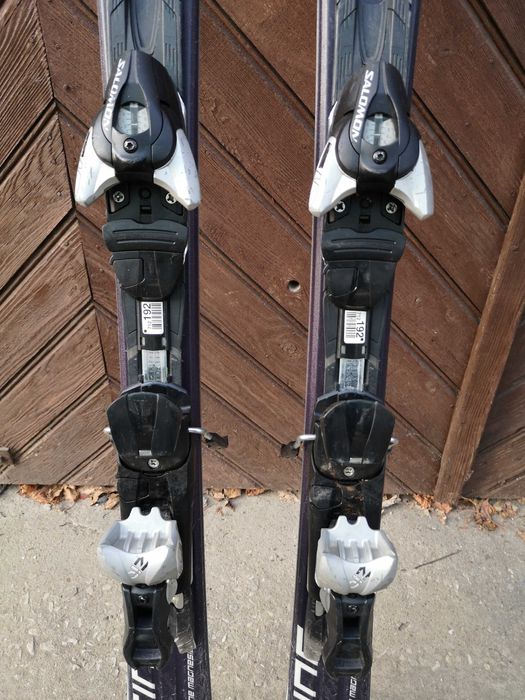 Ски  Salomon  3v
