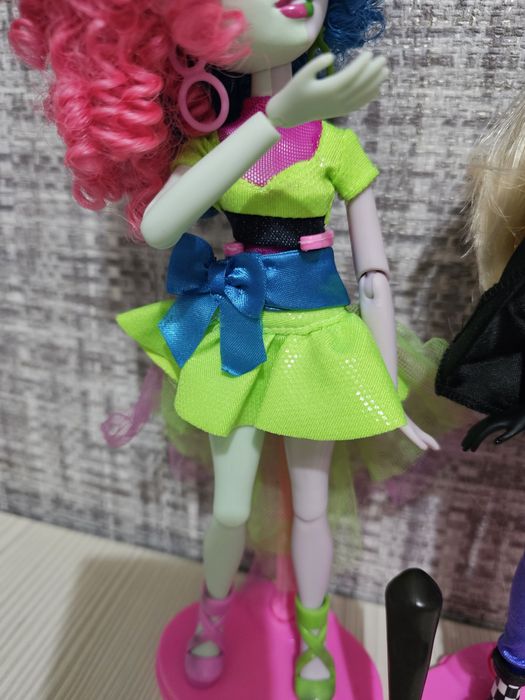 куклы Bratzillaz Switch-A-Witch