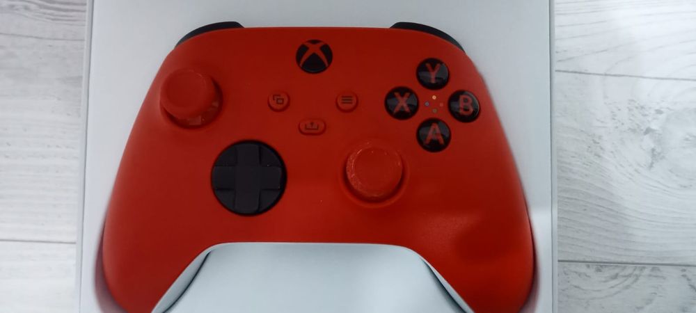 GameSir 7 SE и 2)Xbox Pulse Red