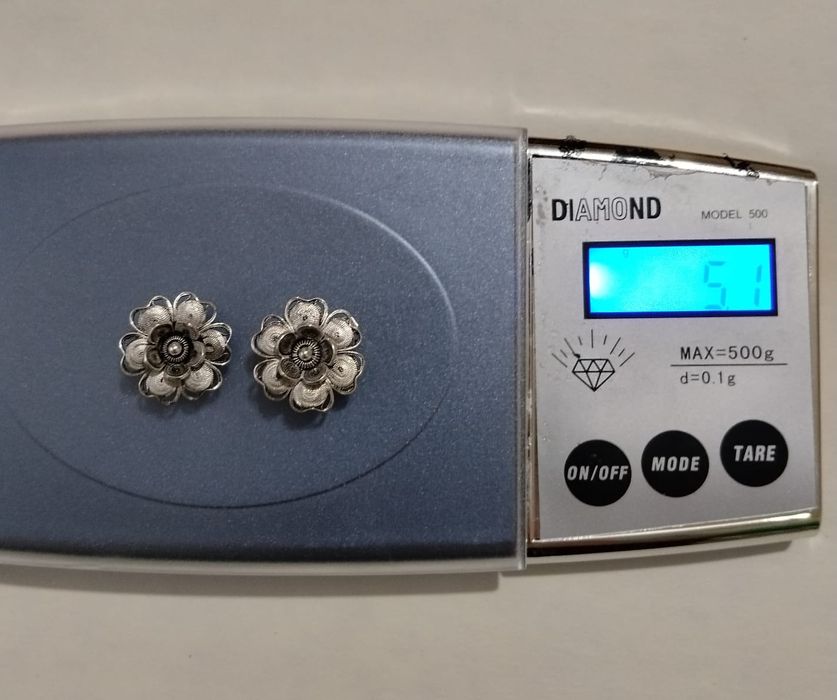 Vând cercei argint!