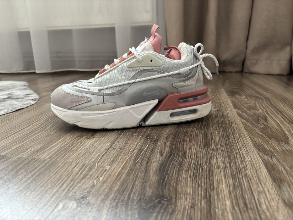 Маратонки Nike Furyosа