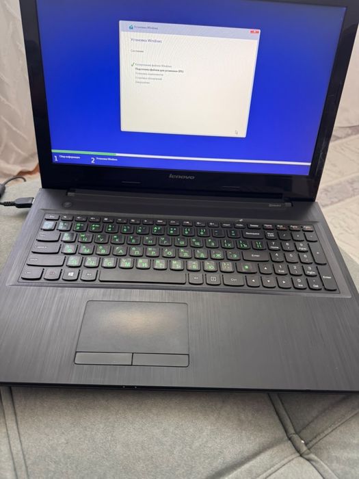 Ноутбук lenovo в хорошем состоянии