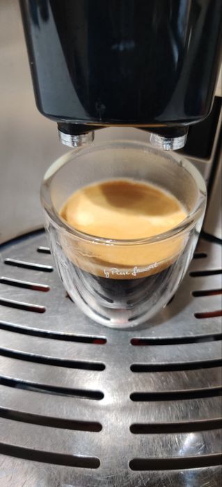 Кафеавтомат Delonghi Magnifica cappuccino ESAM 3500S