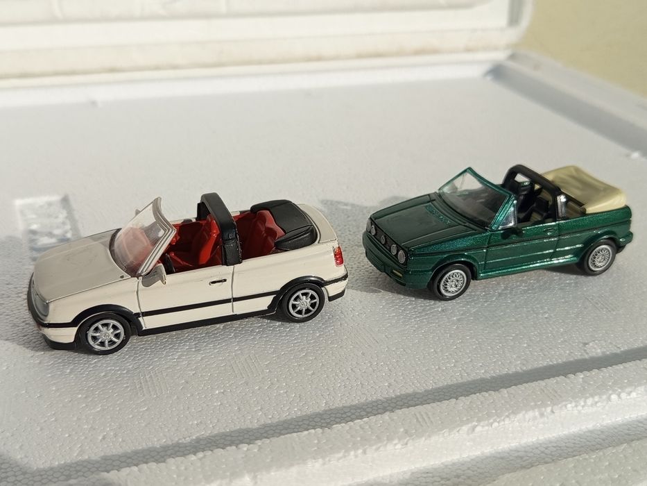 Lot de 2 machete auto 1/43 VOLKSWAGEN GOLF, New-Ray