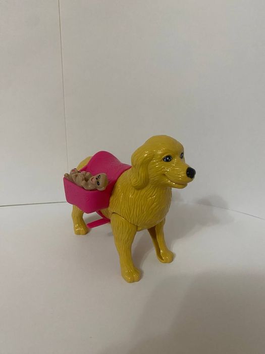 Собака барби с щенками