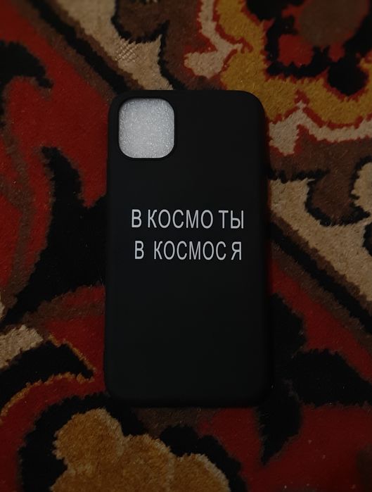 Чехол на айфон 11 с надписами