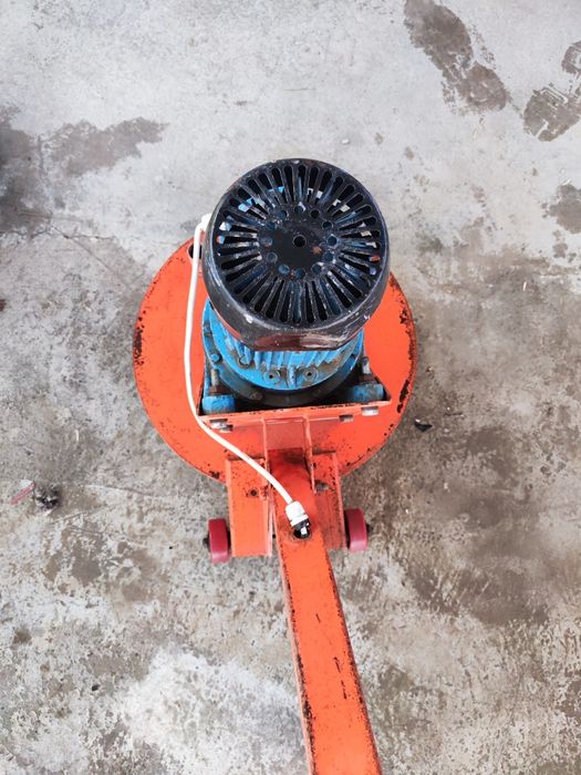 Гилам ювиш учун мулжалланган роутер апарати