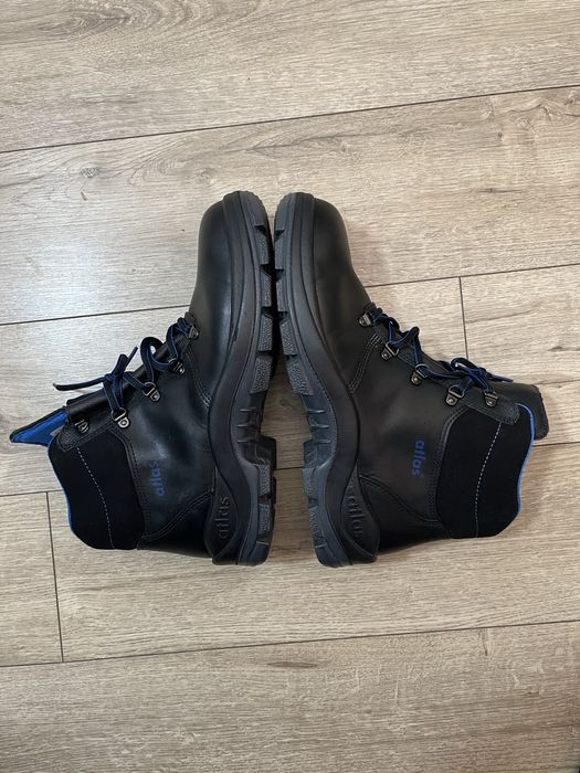 Bocanci Atlas 44 barbati cu bombeu