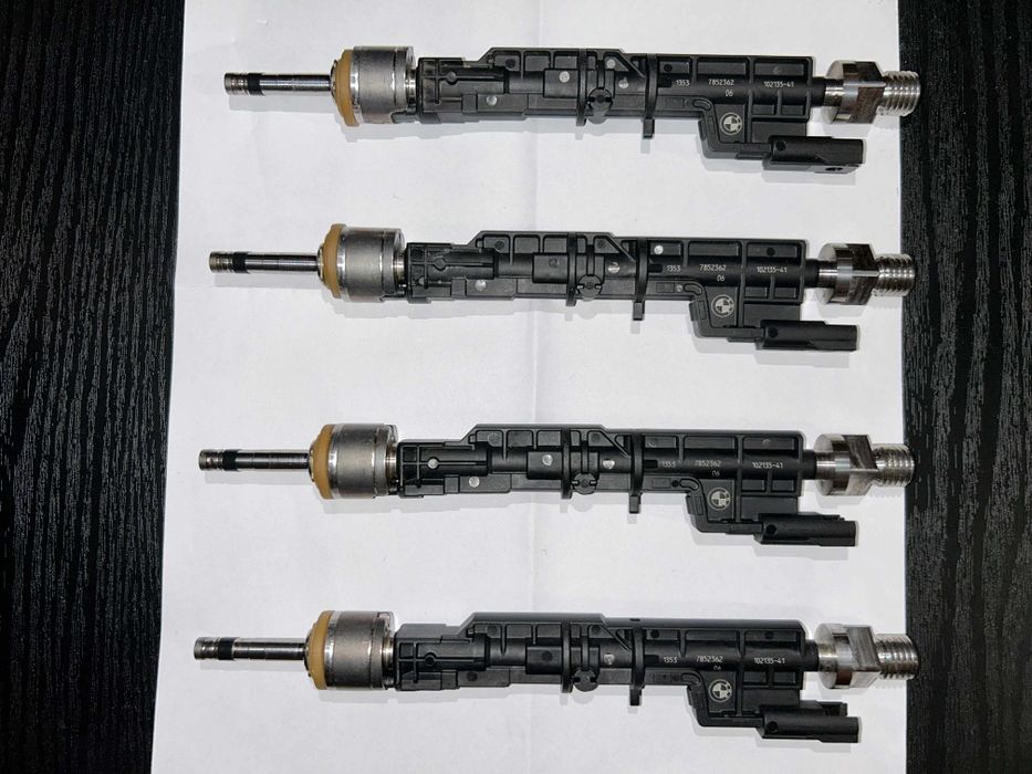 Бензинови дюзи / инжектори за BMW