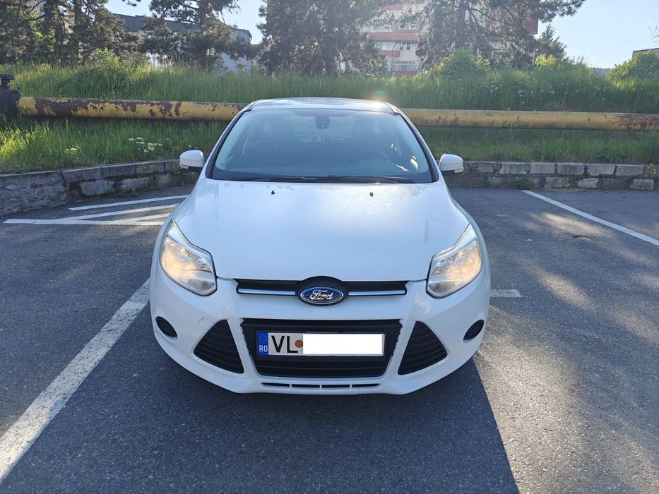 FORD Focus 2013 — imagine 3
