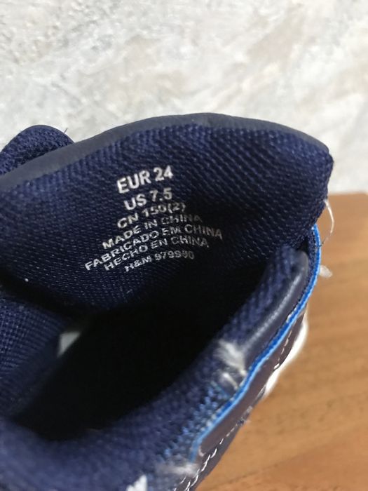 Кроссовки на мальчика