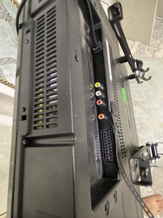 Продам телевизор Haier