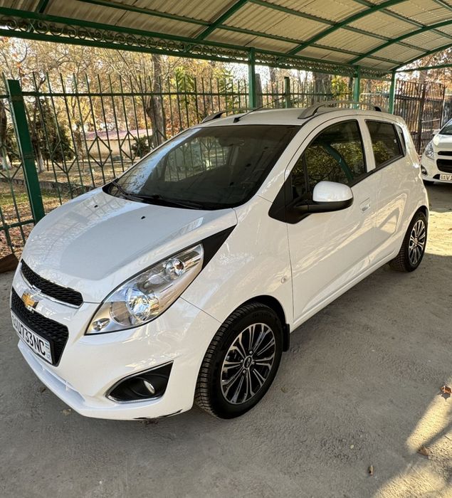 Спарк аренда, 2021 год АТ, есть  2 Спарка 2021, 26200 км и 62000 км