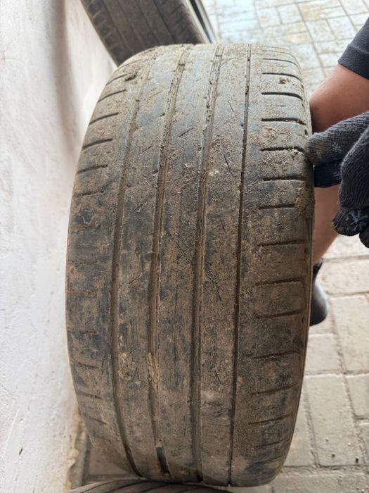 Летние шины Hankook 245/45 R19